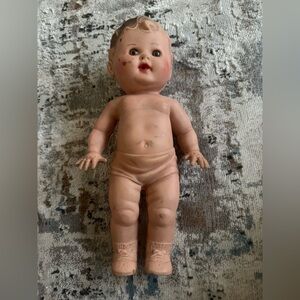 Tod-L-Tot by Sun rubber company Classic Baby Doll with Cream Skin Tone used